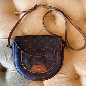 Auth Vintage Louis Vuitton Exclusivite limited edition 10 crossbody bag.